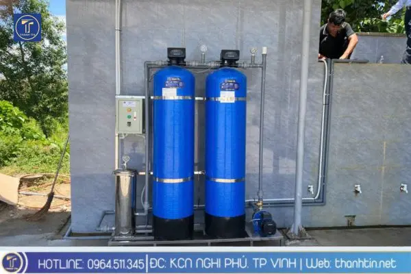 Quá trình lắp đặt hệ thống lọc nước sinh hoạt tại cây xăng số 24 Huế